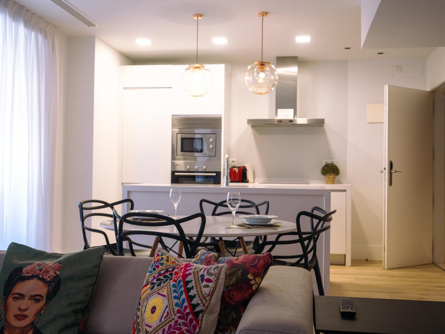 Palacio Plaza Conde Miranda Apartamento Madrid